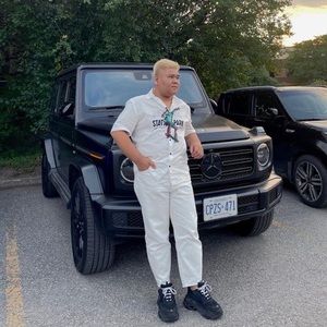 Meet your Posher, Luu